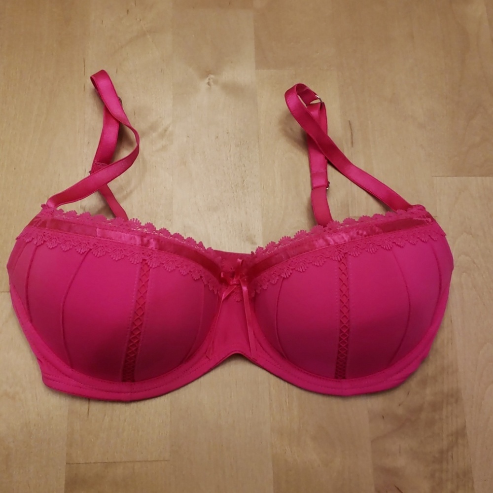 Candies 32D push-up bra